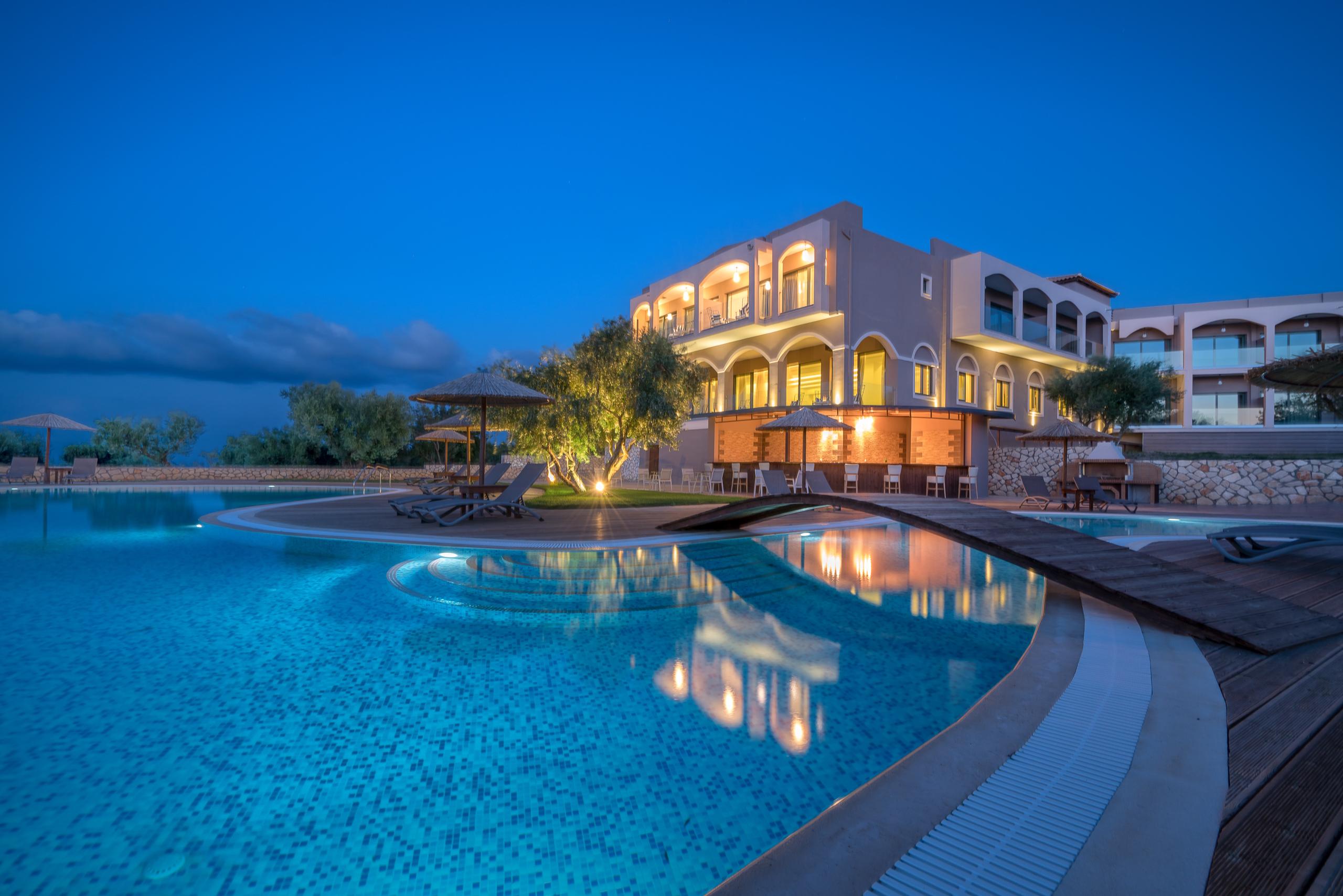 Elegance Luxury Executive Suites - Adults Only Tragaki Exterior photo