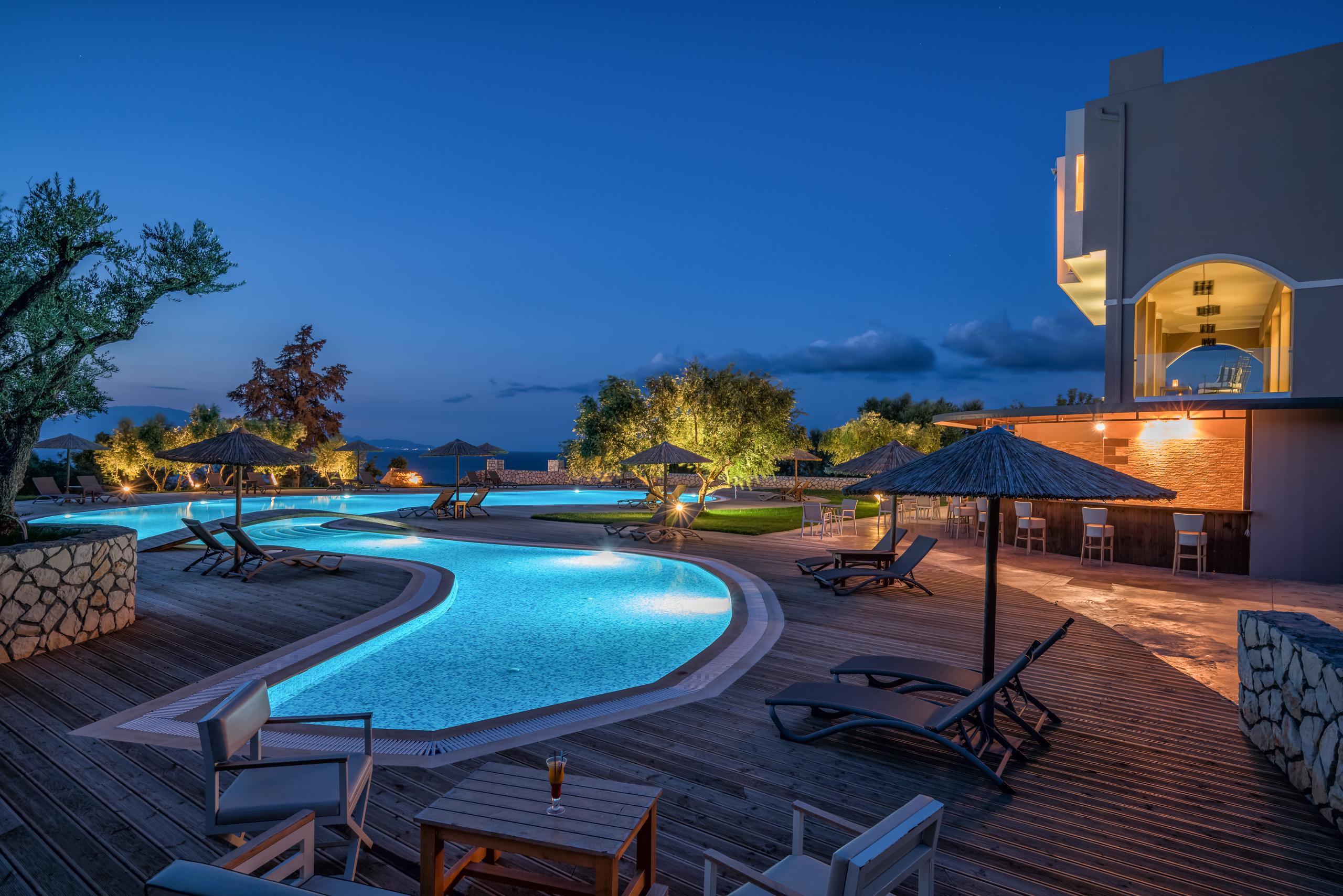 Elegance Luxury Executive Suites - Adults Only Tragaki Exterior photo