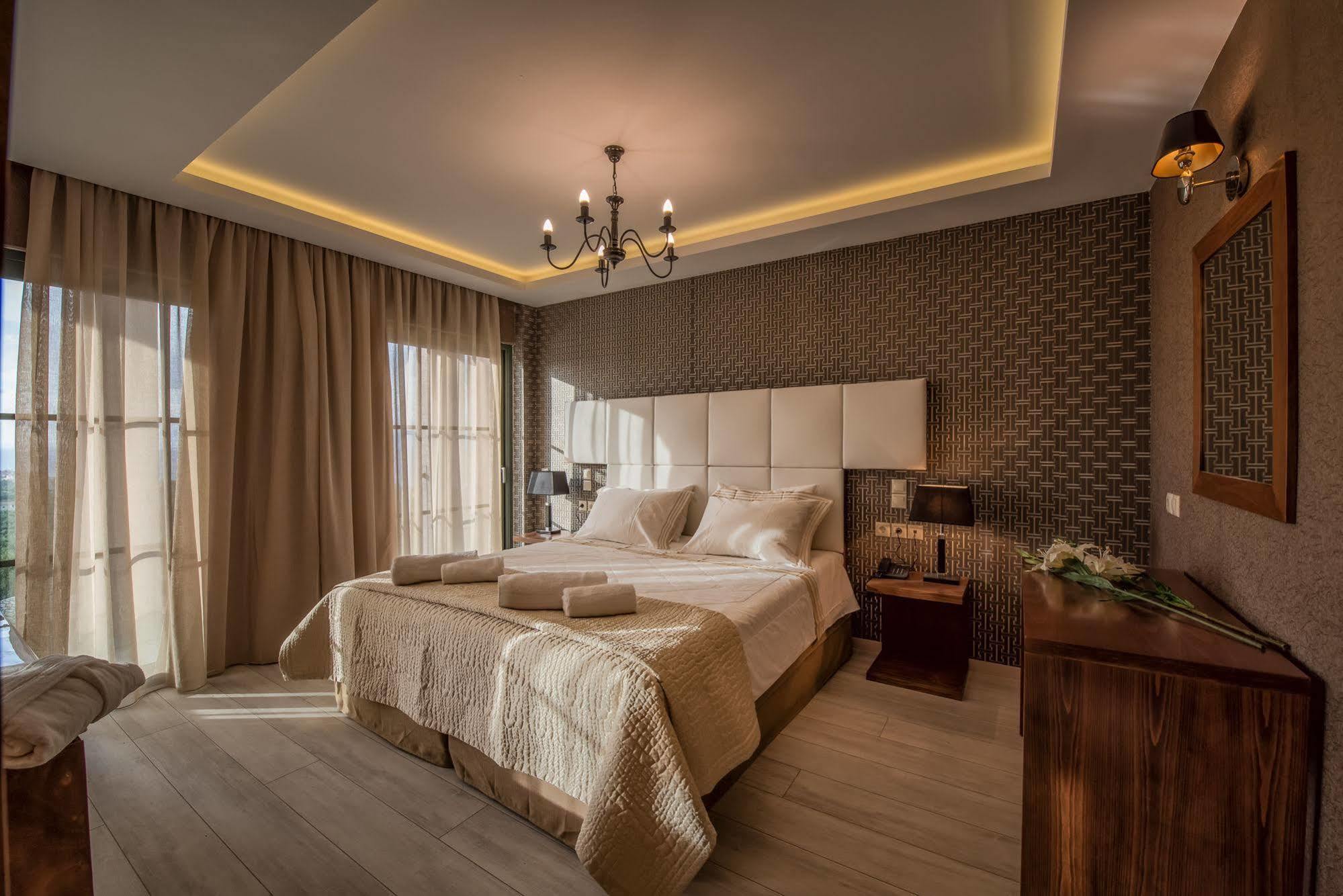 Elegance Luxury Executive Suites - Adults Only Tragaki Exterior photo